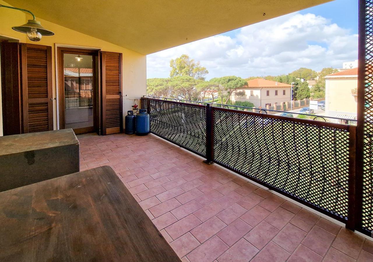 Murphy Holiday Home - Residenza Aldo Moro 02 La Maddalena  Bagian luar foto